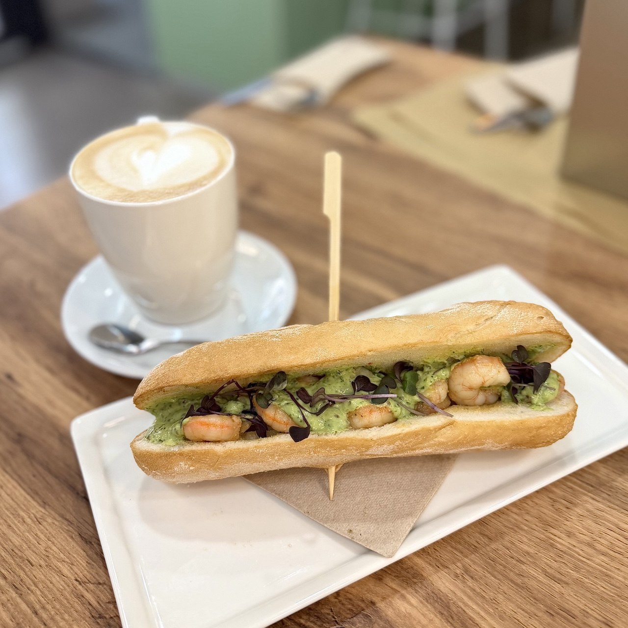 cafeteria con zona infantil valencia